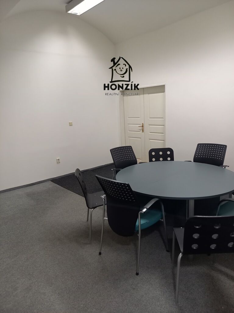 Kanceláře 60 m2 Praha 1 Staré Město,  ul. Zlatnická