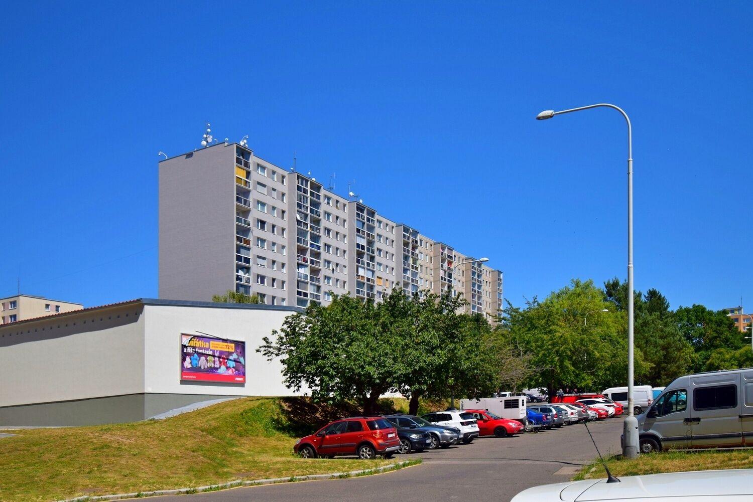 Velmi hezký 2+kk s lodžií, Praha 8 - Troja