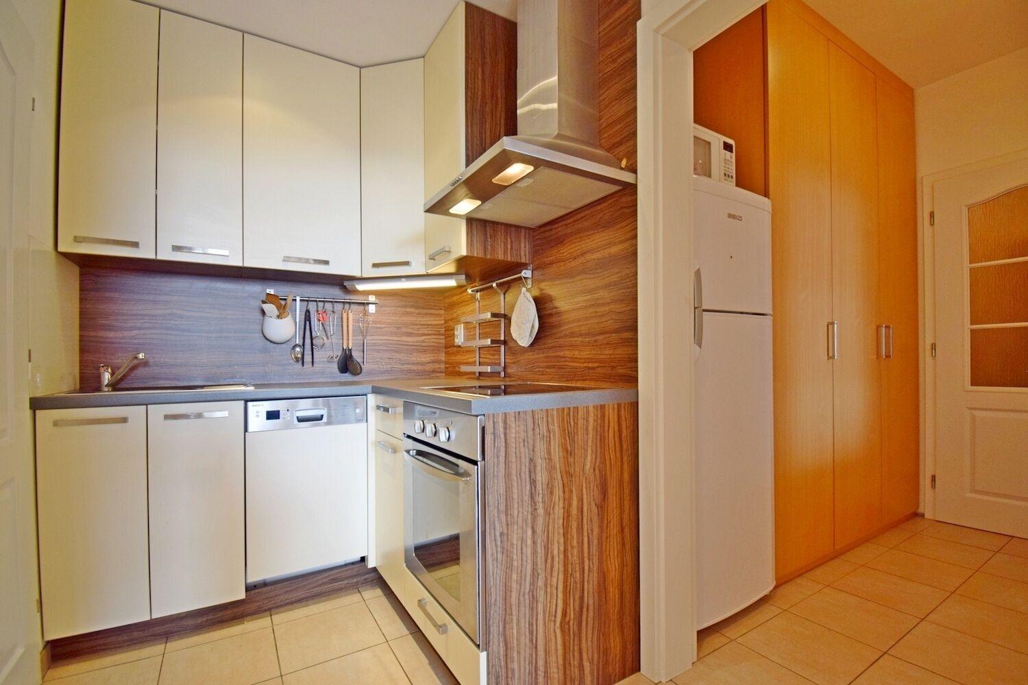 Velmi hezký 2+kk s lodžií, Praha 8 - Troja