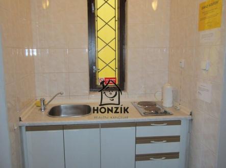 Pronájem - kanceláře, 15 m²