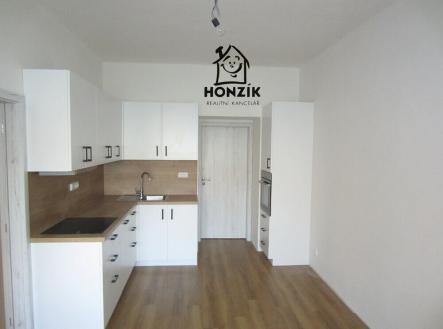 Pronájem bytu, 2+kk, 54 m²