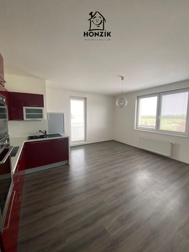 Byt 2 + kk/B, Praha 10 Uhříněves, ul. U uhříněveské obory