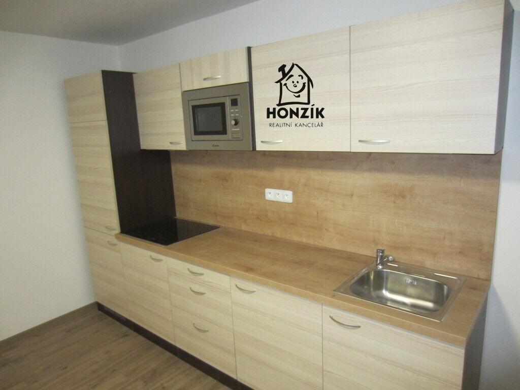 Byt 2+kk, Štěchovice, Praha - západ, ul. Hlavní