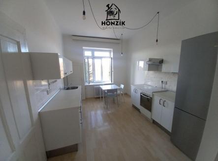 Pronájem bytu, 2+1, 60 m²