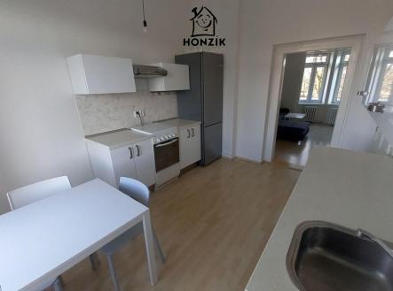 Pronájem bytu, 2+1, 60 m²