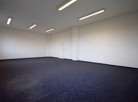 Pronájem - kanceláře, 55 m²