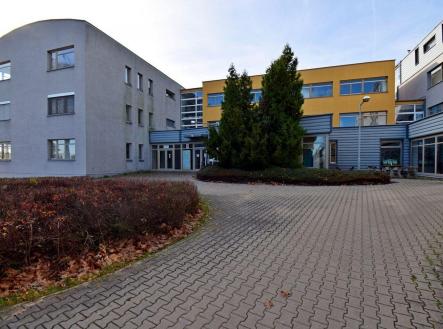 Pronájem - kanceláře, 55 m²