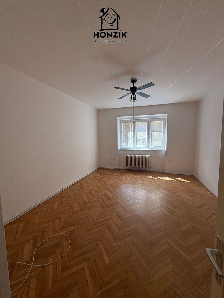 Byt 2+1/L, 74 m2, Praha 3 - Žižkov, ul. Jeseniova