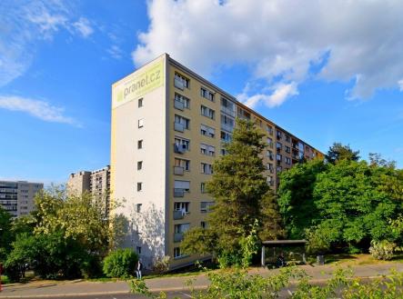 Pronájem bytu, 3+kk, 56 m²