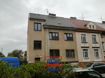 5 | Prodej - dům/vila, 380 m²