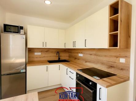 Pronájem bytu, 1+1, 36 m² obrázek