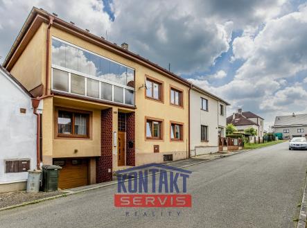 250629_Fotoface_01 | Prodej - dům/vila, 196 m²