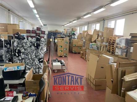 318227596_5625330537557760_3358710573414884192_n.jpg | Pronájem - komerční objekt, sklad, 241 m²