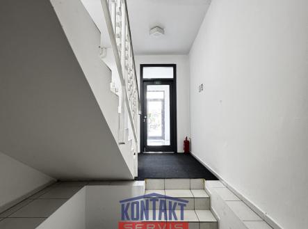 IMG_2199 | Pronájem - kanceláře, 361 m²