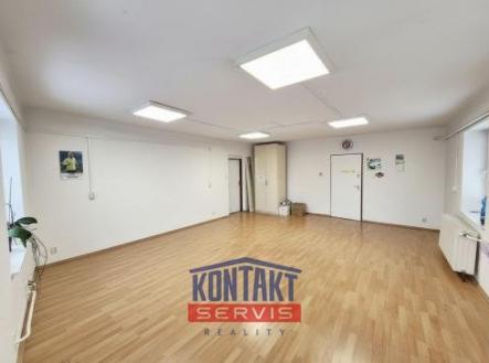 1760088226-63569e14-7b4e-41ce-890c-b97f185a8d43 | Pronájem - komerční objekt, výroba, 65 m²