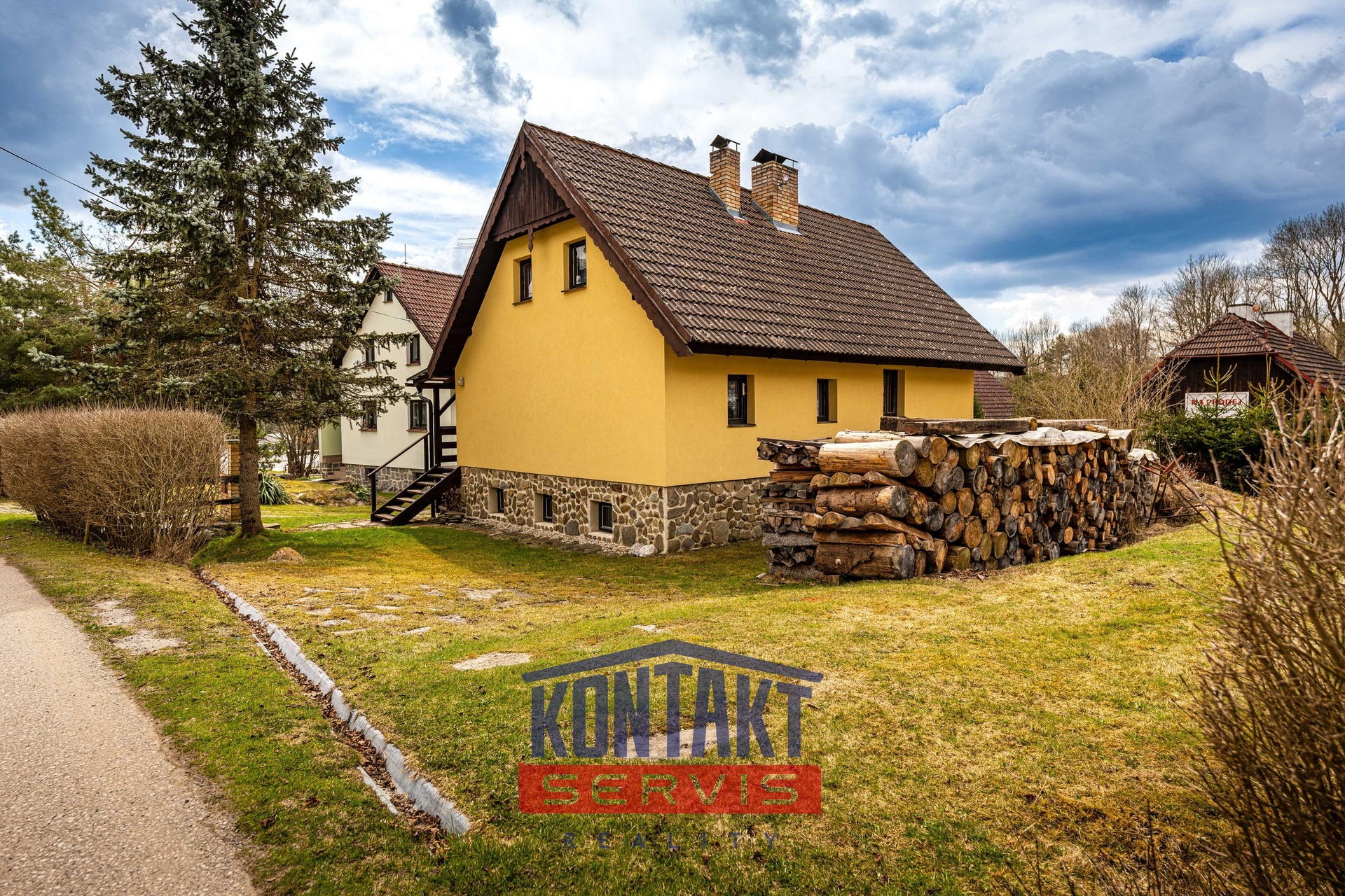 25-04-05 Slupečná RD Foto_07