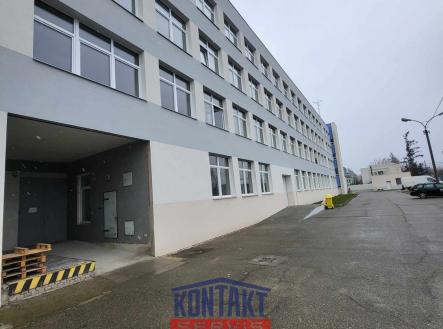 465820711_891033003200932_7928781914778352609_n | Pronájem - kanceláře, 12 m²