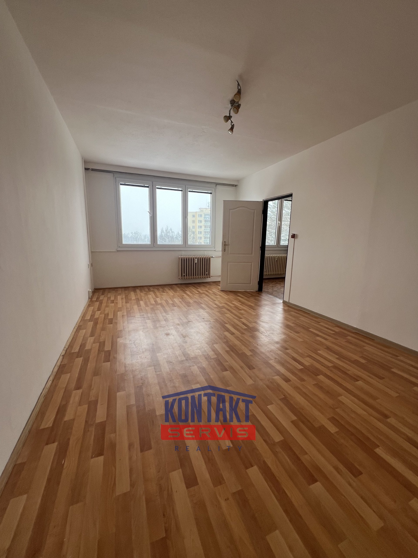 Světlý a prostorný byt 2+1 (62 m²)  s výhledem, klidná lokalita