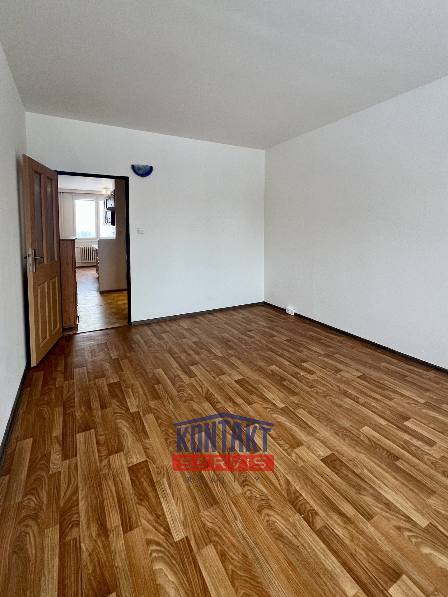 Světlý a prostorný byt 2+1 (62 m²)  s výhledem, klidná lokalita