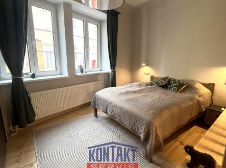 Pronájem bytu, 1+kk, 34 m²