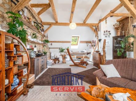 nabizime-k-prodeji-stylove-zarizeny-apartmanovy-dum-v-podhuri-sumavy-oseky-foto-31-8b4ac1-3 | Prodej - dům/vila, 549 m²