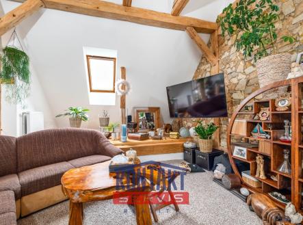 nabizime-k-prodeji-stylove-zarizeny-apartmanovy-dum-v-podhuri-sumavy-oseky-foto-30-a814fd-3 | Prodej - dům/vila, 549 m²