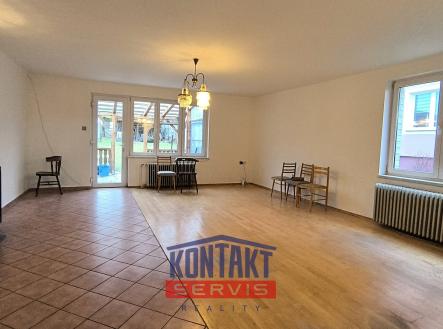 2P | Pronájem - dům/vila, 145 m²