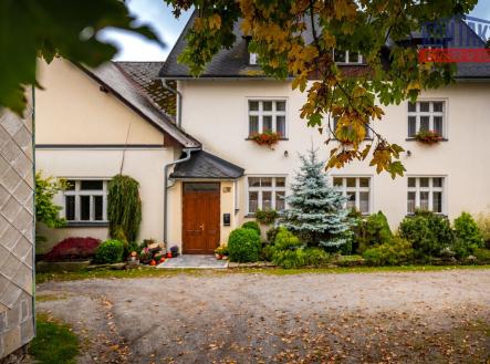 Prodej - dům/vila, 660 m²