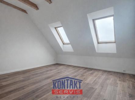 1770500401-517f2d8f-b6f7-4842-9831-c3a87a4acbcc | Pronájem bytu, 3+kk, 100 m²