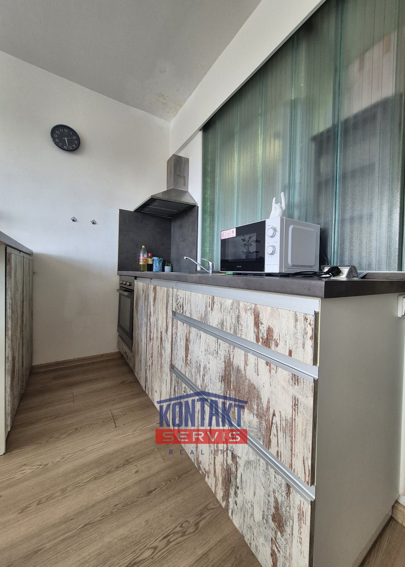 20260224_140910_resized