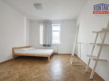 1772571258-05f5e8ff-8807-4ef9-b475-b2db8a5adfee | Pronájem bytu, 2+kk, 48 m²
