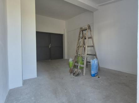 20260409_161629_resized | Pronájem - pozemek, zahrada, 400 m²