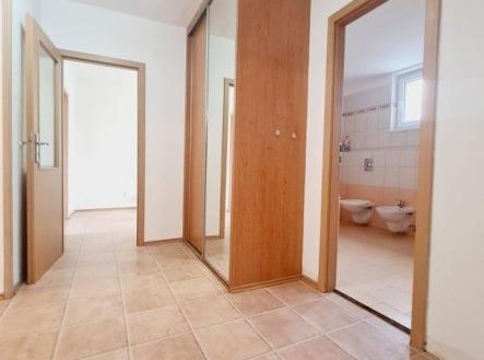 262909043_240195551536808_3291940333948543554_n.jpg | Pronájem bytu, 2+1, 61 m²
