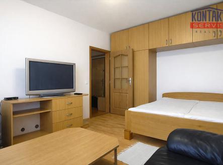 3h | Pronájem bytu, 1+1, 33 m²
