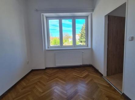 187433349_187979543195426_6894837764783603975_n.jpg | Pronájem bytu, 2+kk, 33 m²