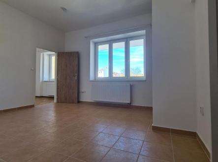 187289057_830598411173732_8495649802487756054_n.jpg | Pronájem bytu, 2+kk, 33 m²