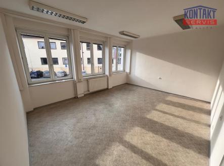 IMG-20260105-WA0006 | Pronájem - kanceláře, 15 m²