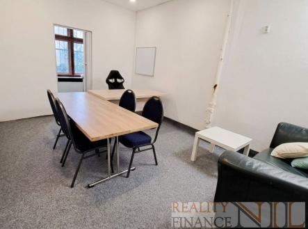 foto: 4 | Pronájem - obchodní prostor, 55 m²