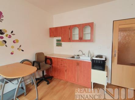 Pronájem bytu, 1+kk, 27 m² obrázek