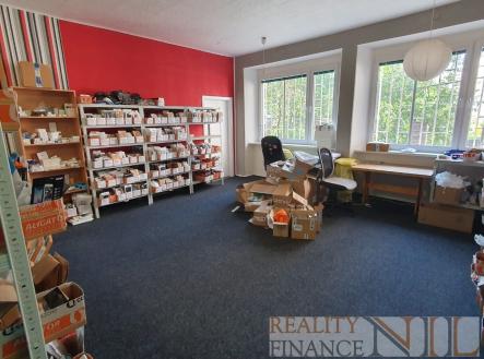 foto: 2 | Pronájem - obchodní prostor, 56 m²