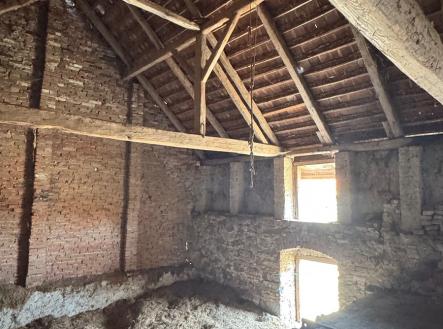 22.jpg | Prodej - zemědělský objekt, 2 604 m²