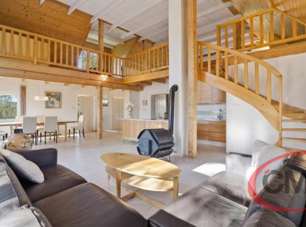 obyvak-3-1.png | Prodej - chata/rekreační objekt, 171 m²