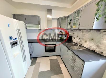 20230224-110208-1-1.jpg | Pronájem bytu, 2+1, 80 m²