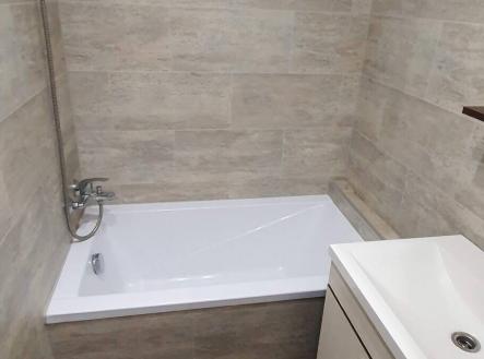 Pronájem bytu, 2+1, 49 m²