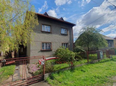 Pronájem - dům/vila, 180 m²