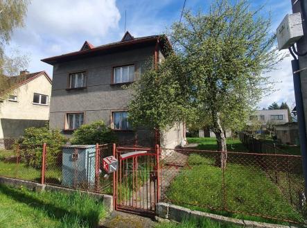 Pronájem - dům/vila, 180 m²