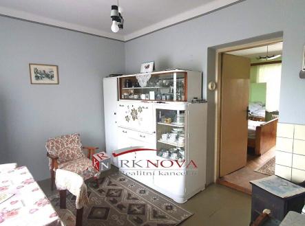Pronájem - dům/vila, 180 m²