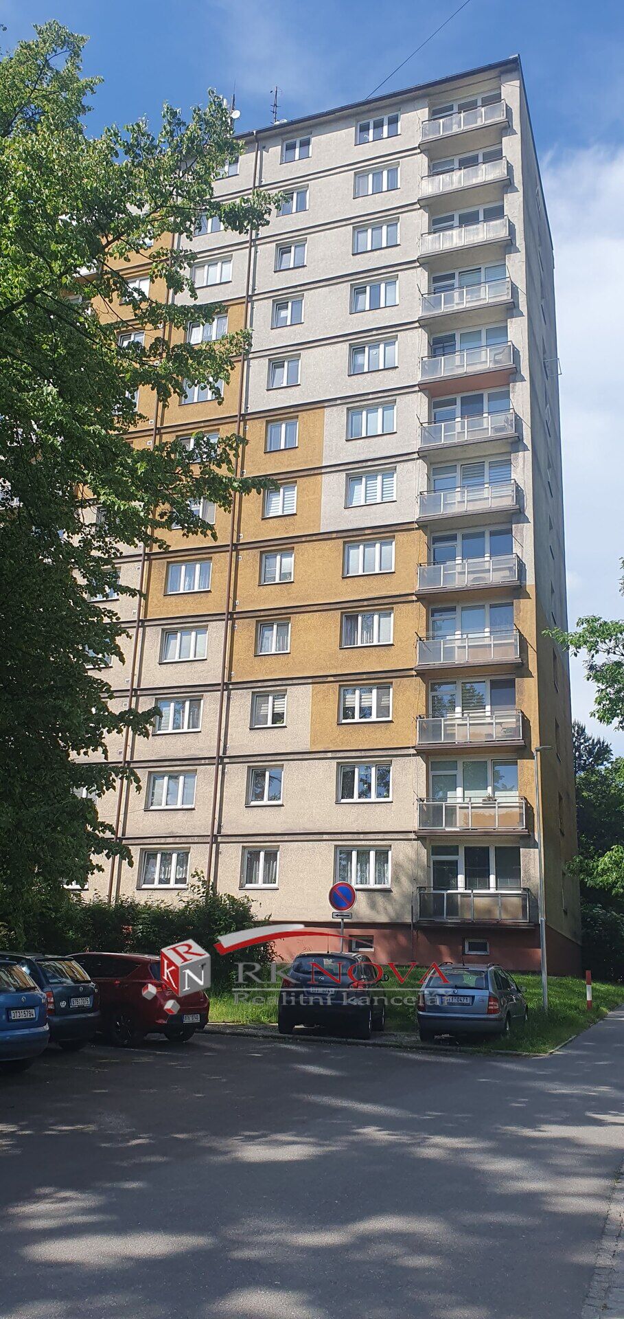 Prodej velkometrážního bytu 1+1 v Českém Těšíně, Hrabinská