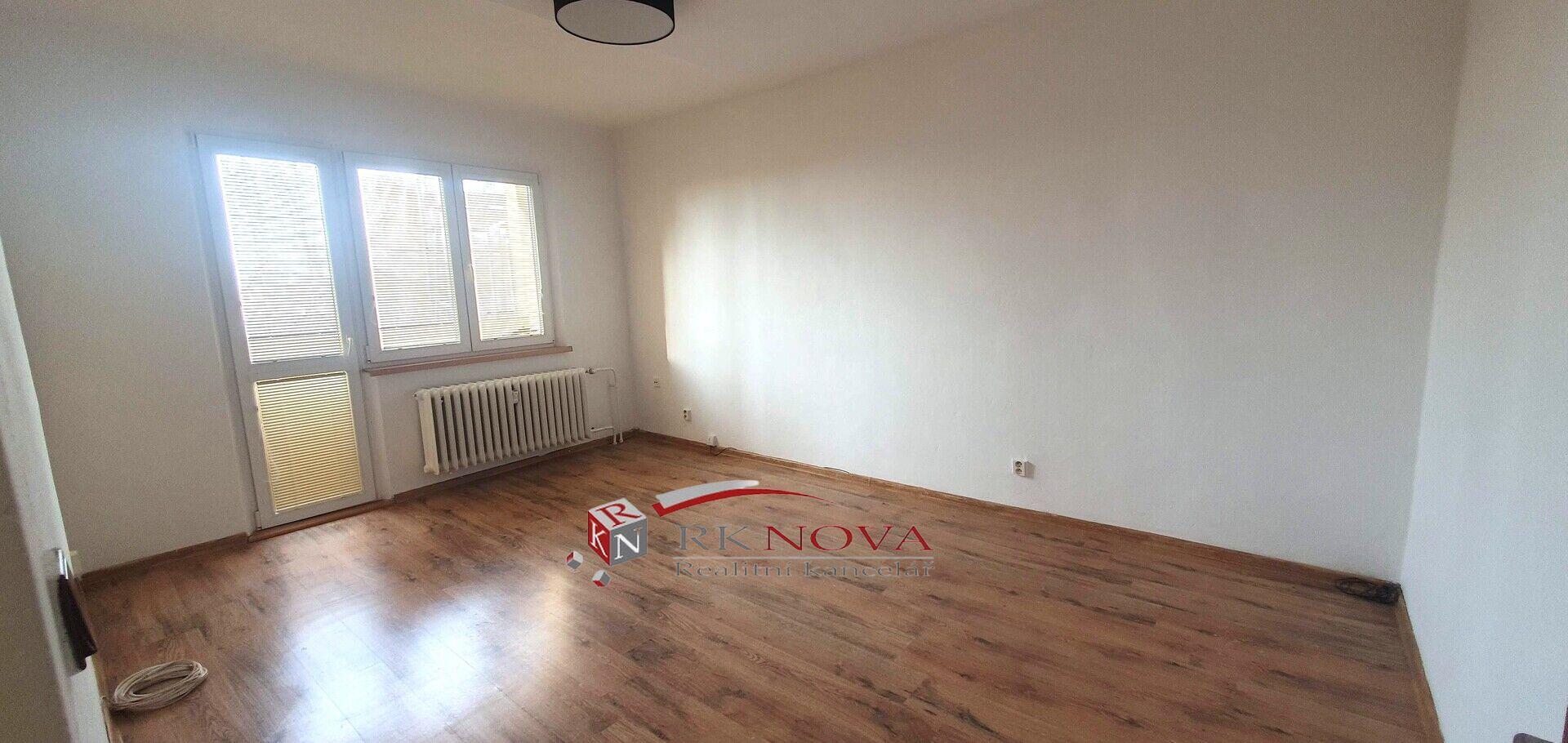 Pronájem bytu 2+1 s lodžií v Karviné-Mizerově