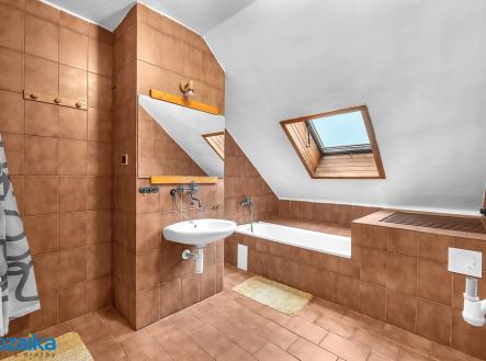 dsc08109-kopie.jpg | Prodej - dům/vila, 322 m²